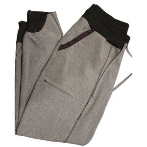 3/$25 🏷 Cherokee Scrub Pants Size S Petite